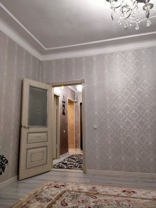 Продам 4 комнатную квартиру