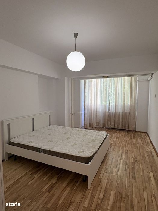 Unirii,O.Goga,ap.2 camere,et.2, 70mp,renovat,loc parcare 650Euro/luna