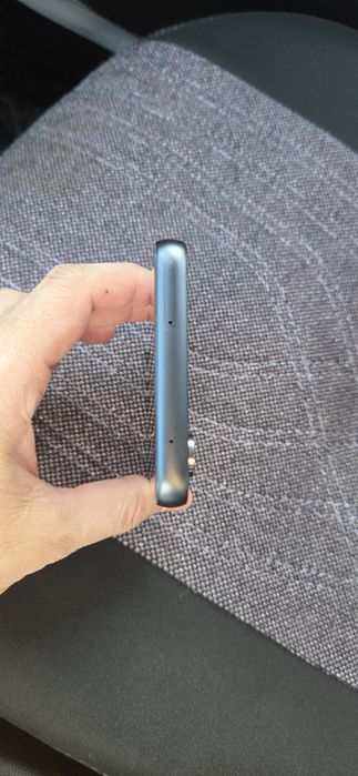 Samsung A54 8/256 GB сотилади.