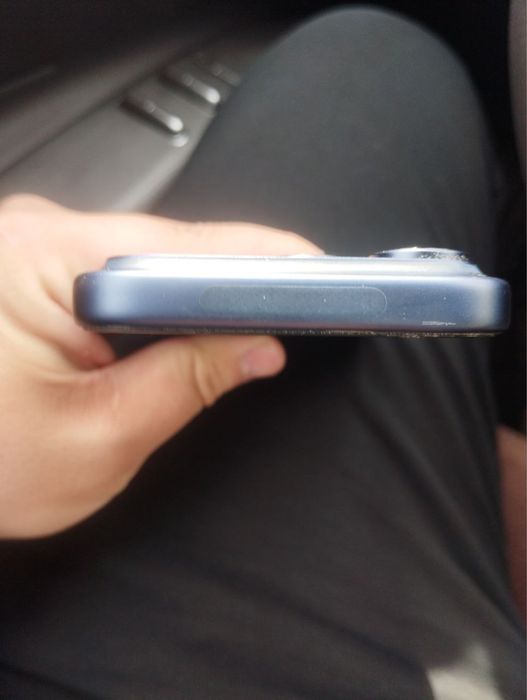 Продам iphone 17pro 256 gb e-sim
