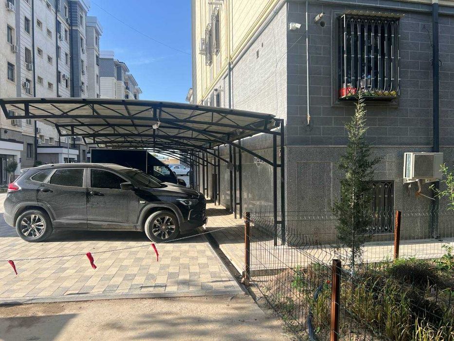 Fayzli xonadonlarda uy sotiladi!