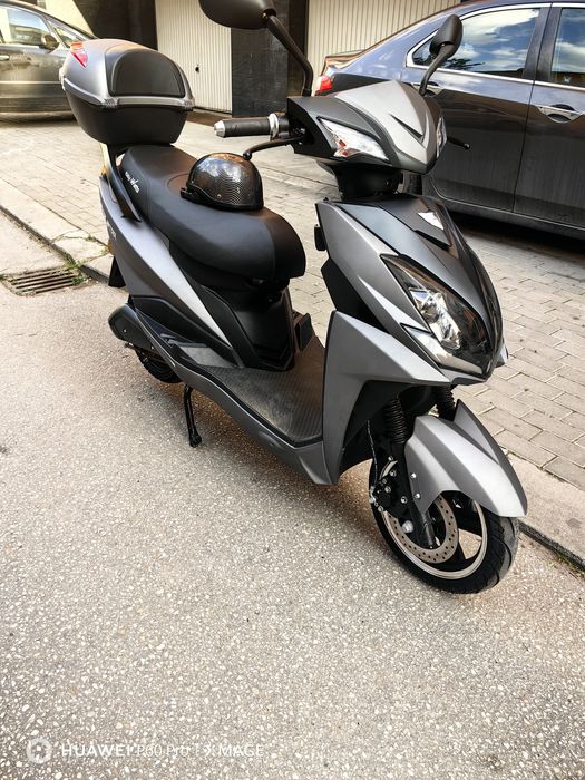 Електрически скутер Перфектен