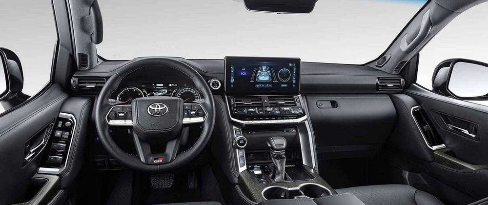 Toyota Land Cruiser  (Крузер)300  4 литр автокредитга сотилади