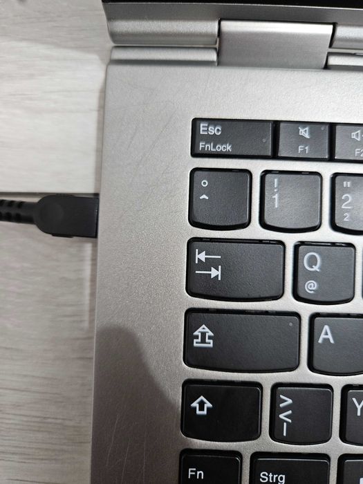 Lenovo Thinkpad X1 YOGA gen 3 i7