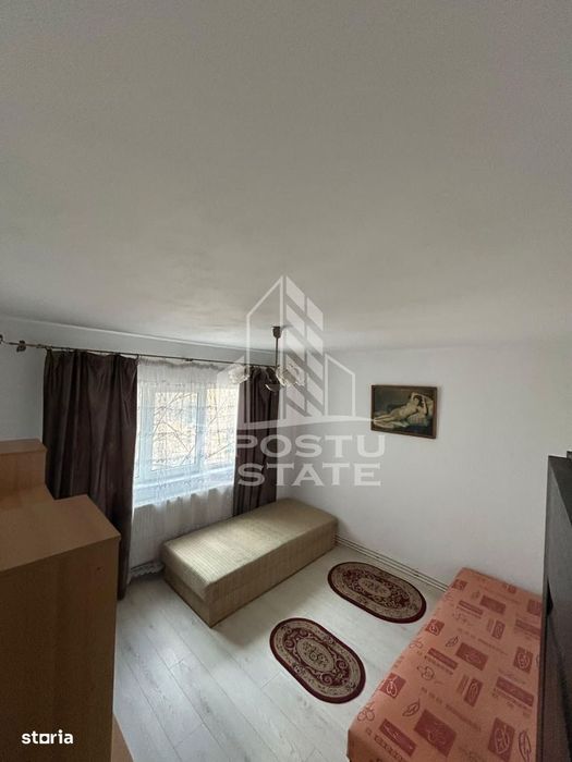 Apartament cu 3 camere de inchiriat, centrala proprie, Aradului
