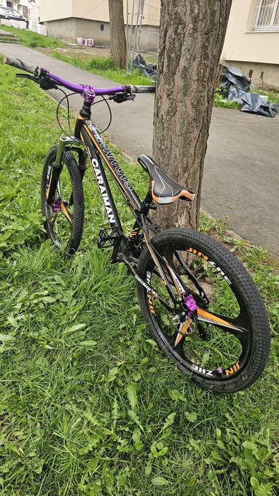 Vând bicicleta caraiman