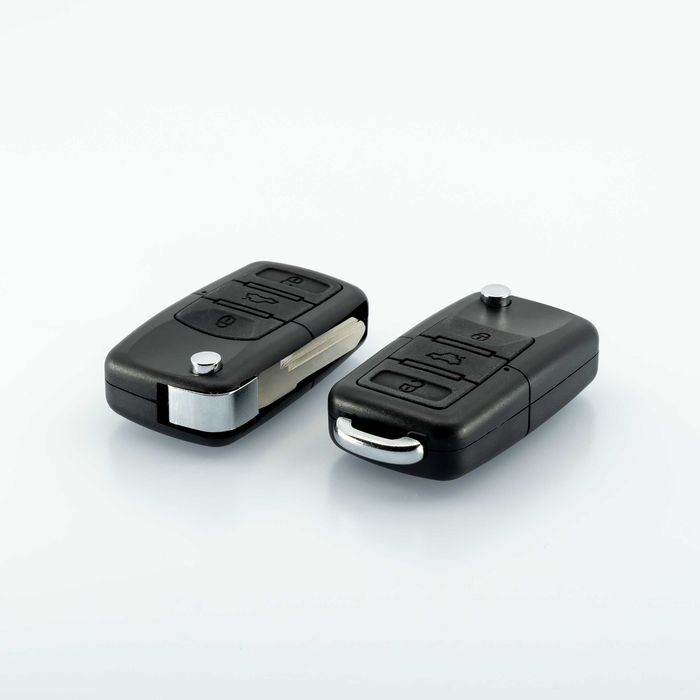 CHEIE Auto cu SIM + casca de copiat fara fir - Raspuns Automat