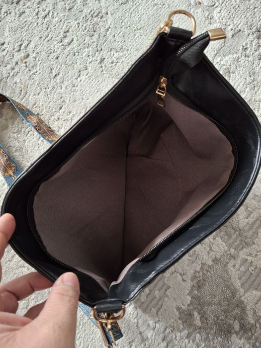 Нова дамска чанта