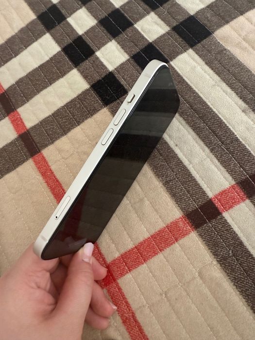 iPhone 13 обычный
