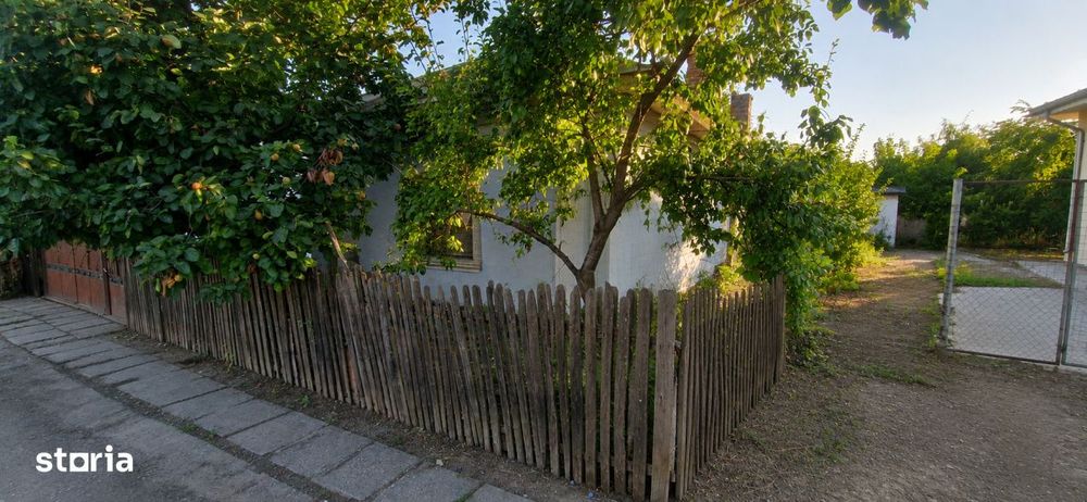 Casa de vanzare, 62 mp zona centrala , Iancu Jianu