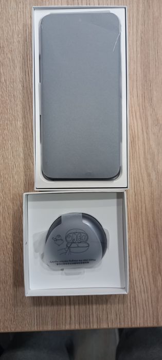 Телефон HONOR 400