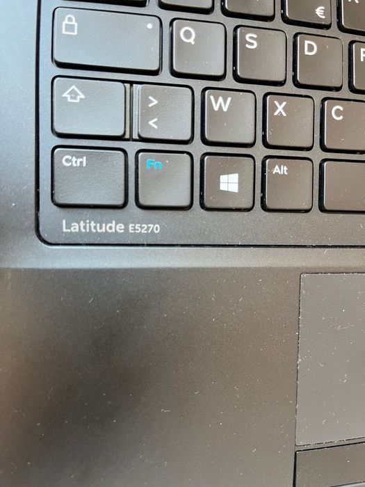 Dell Latitude 5270