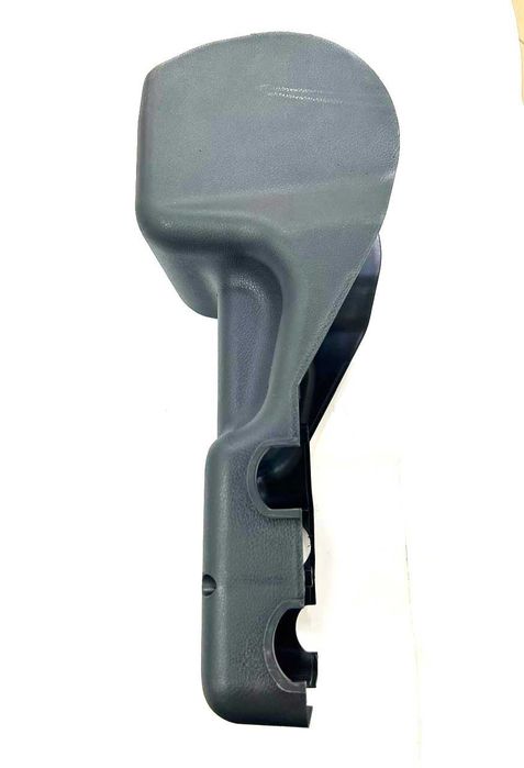 Кожух рулевой колонки камаз ,корпус.