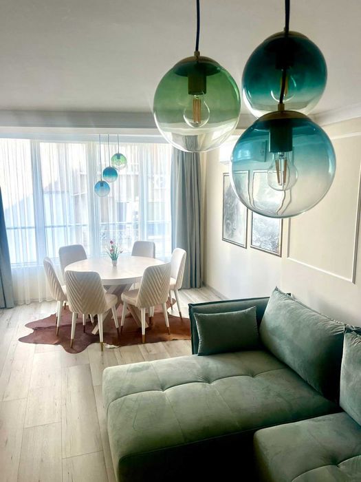 Дава се под наем Тристаен апартамент в Бургас, Лазур - 130 кв.м за 1150 € - Снимка #1