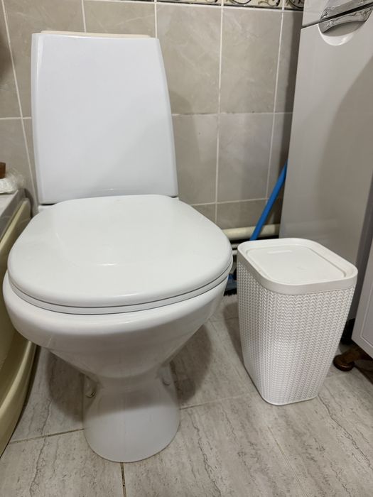 Продам унитаз без бочка