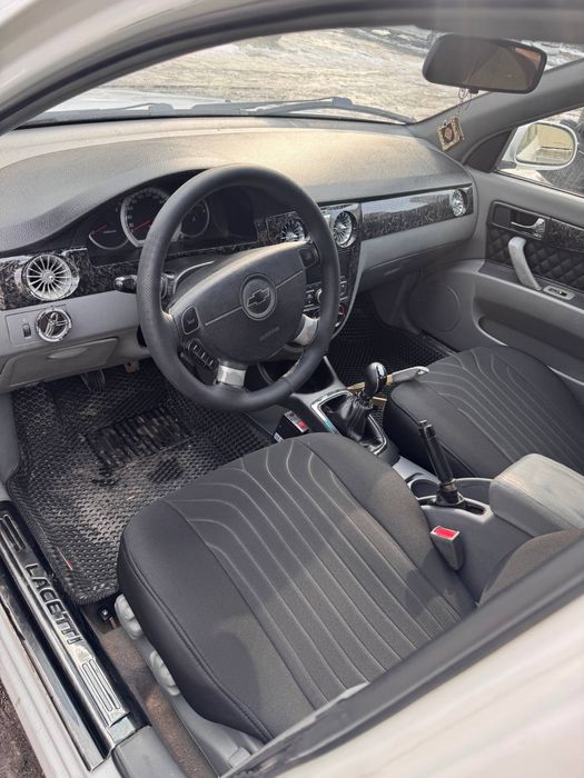 Srochna sotiladi lasetti