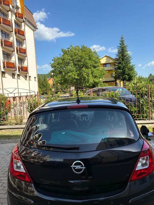 Vand opel corsa!