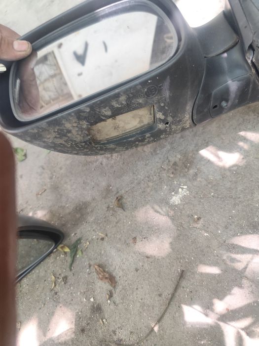 Огледало за volvo v70 и s60 от 2000 до 2003 година