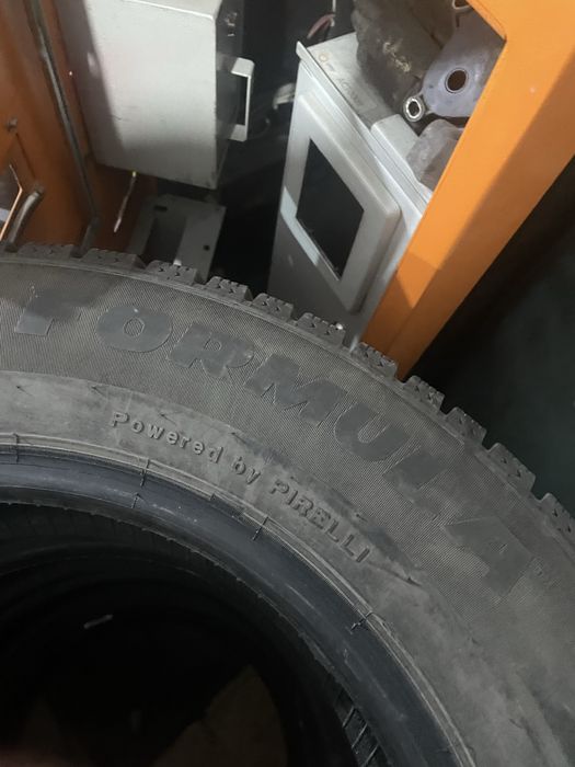 Продам резину на 17