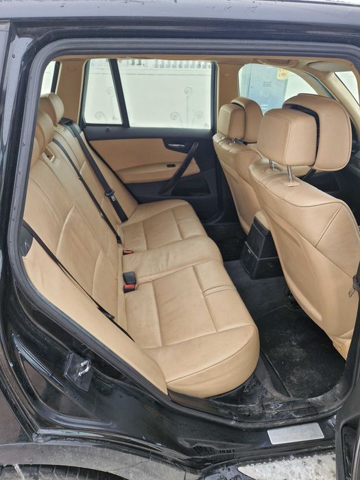 Dezmembrez BMW x3 e83 an 2008 motor 2.0 d 150 cp facelift radiator apa clima ac intercooler portiera portieri stanga dreapta fata spate chit pornire