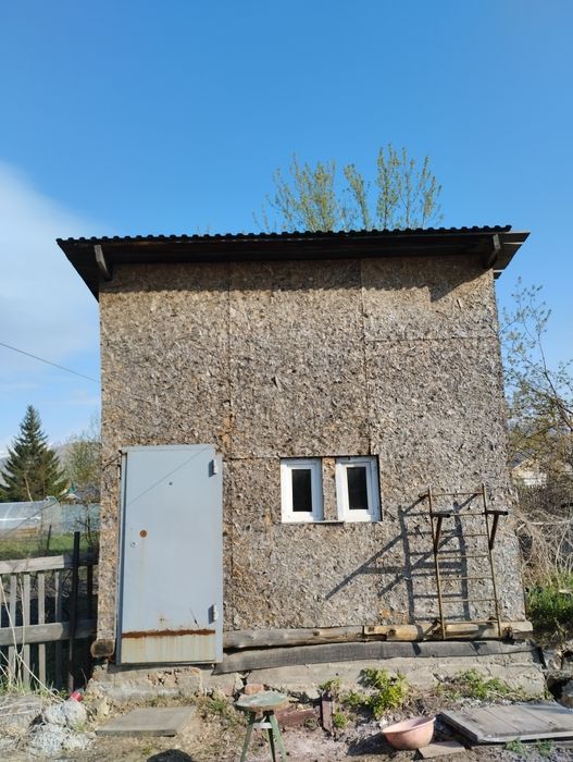 Продам трёх комнатный дом