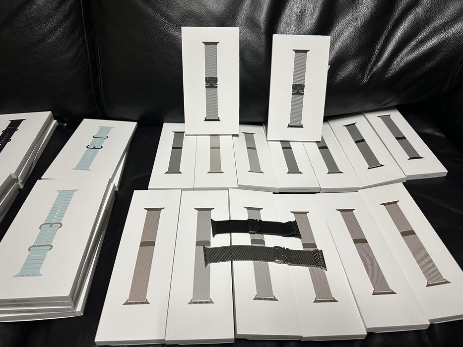 Milanese Titanium Black si Natural 49mm