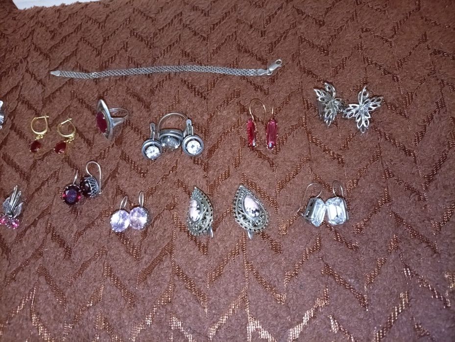 Продам советские серьги