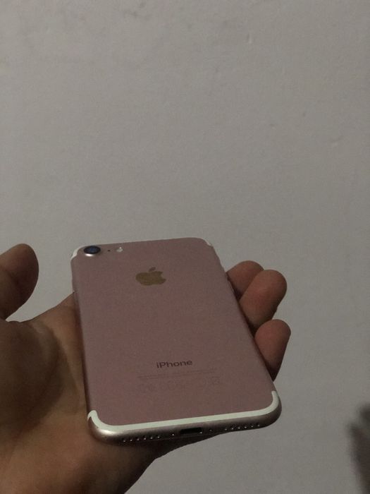 iPhone 7 rose gold