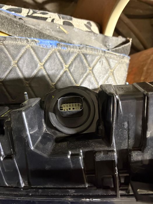 Задние фонари Cadillac Escalade