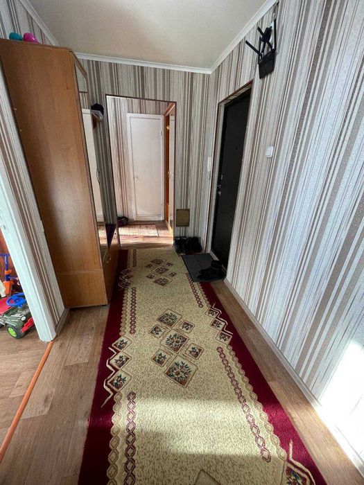 Продажа 2-комнатной квартиры 7 мкр