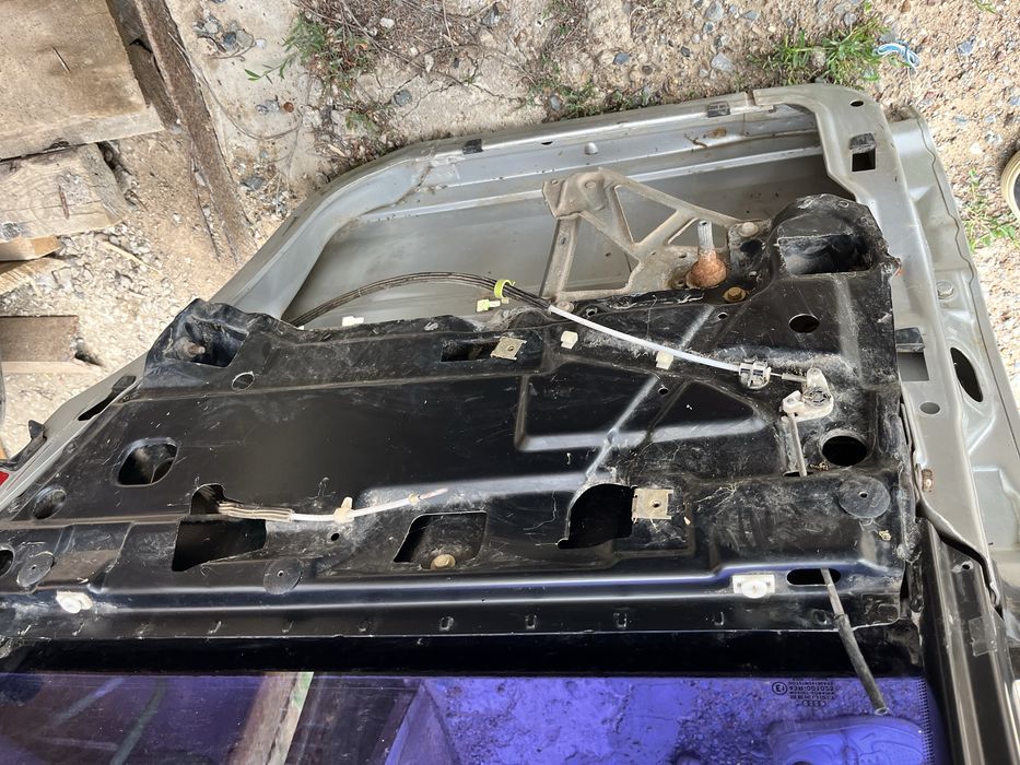 Капот и двери ауди 100