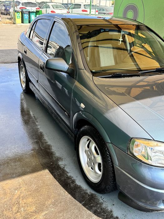 De vanzare opel astra g