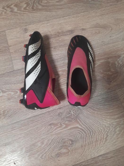 Бутсы адидас оригинал