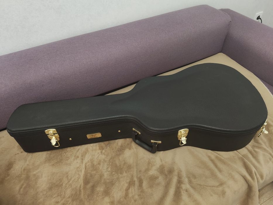 Гитара Fender Paramount