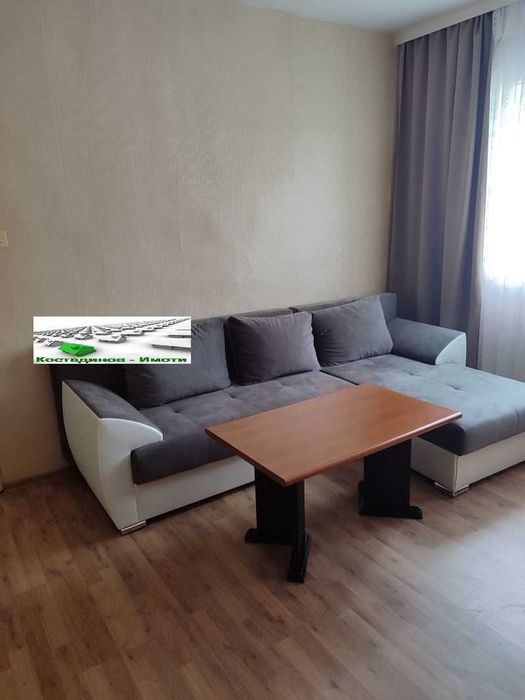 Дава се под наем Двустаен апартамент в Пловдив, Христо Смирненски - 68 кв.м за 306 € - Снимка #1