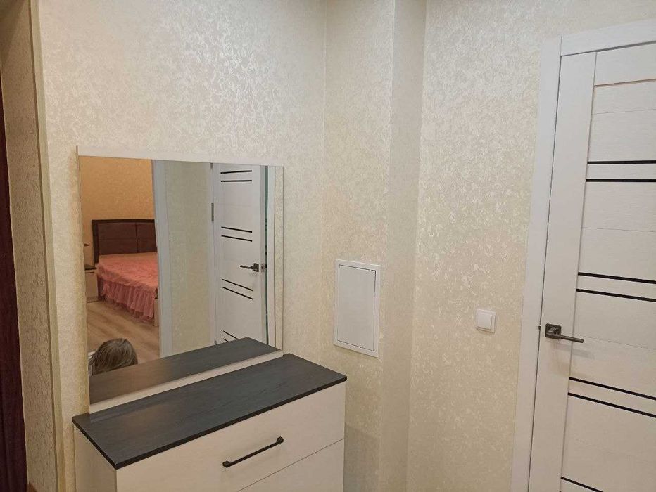 Сдаётся 2х комнатная квартира в центре (Чехова)