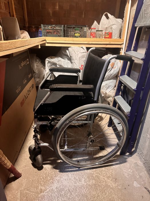 Кресло-коляска