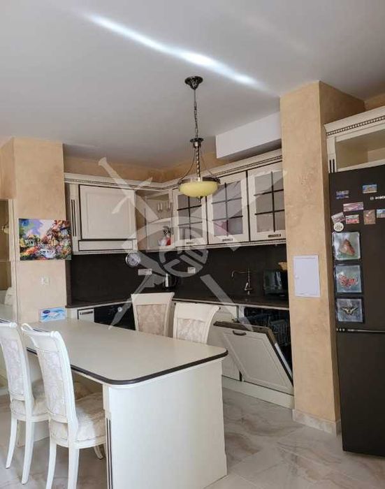 Продава се Мезонет в Свети Влас - 190 кв.м за 1474 €/кв.м - Снимка #2