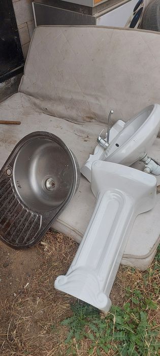 Унитаз, раковина, мойка недорого