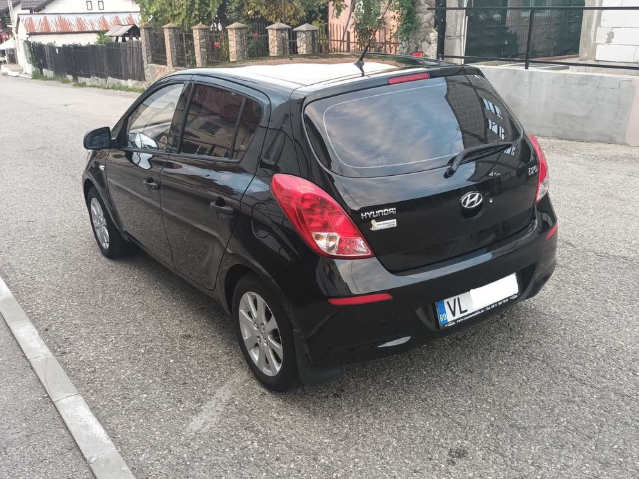 HYUNDAI i20 2014 — imagine 5