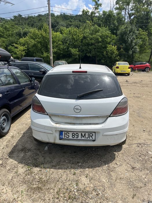 Opel astra H.