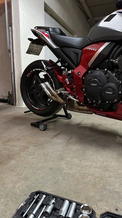 Стойка за мотор, Мото Стойка - Моно шарнир