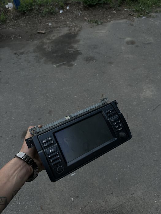 Штатная магнитола бмв е46