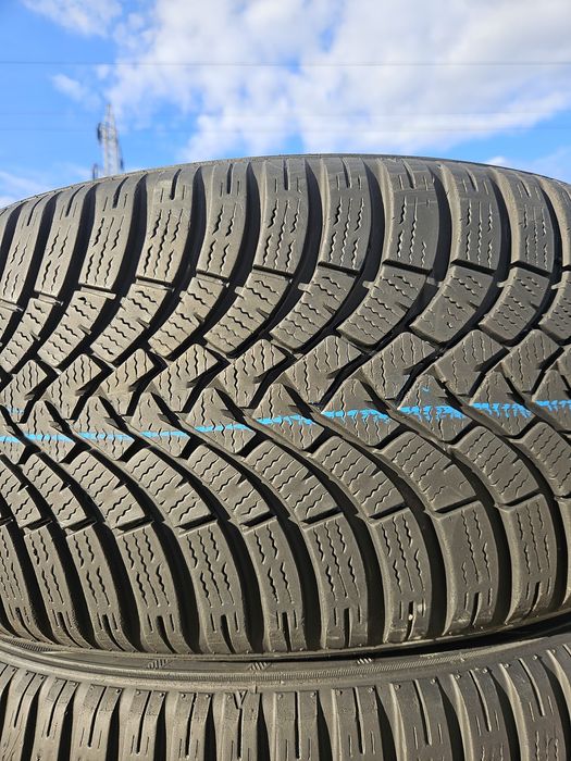 Vând anvelope iarnă 245/45/18 245/45r18 FALKEN