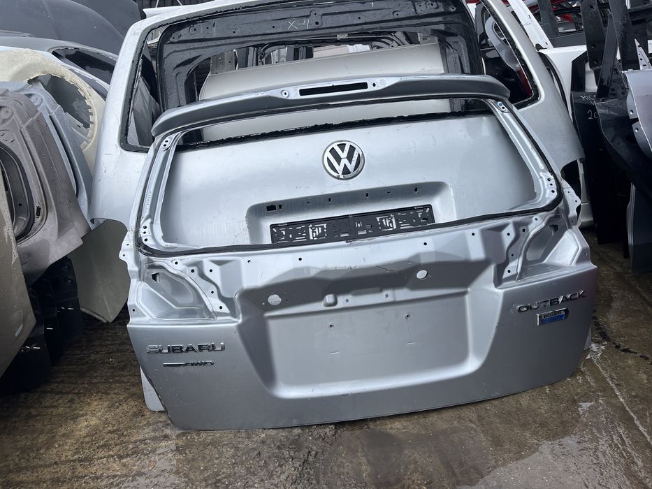 Багажник/капак Subaru Outback