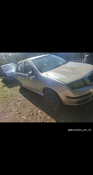 Vând Skoda Fabia