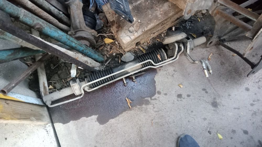 Опель   вектра  а    2.0  .18   запчасти