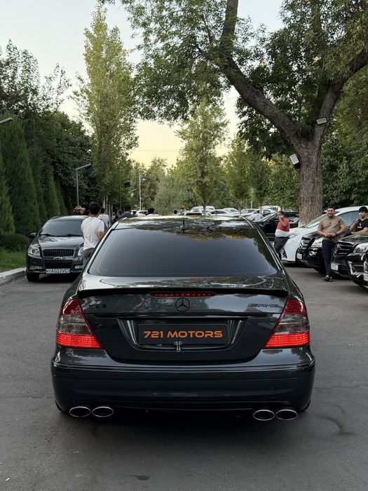 Mercedes Benz W211 E320