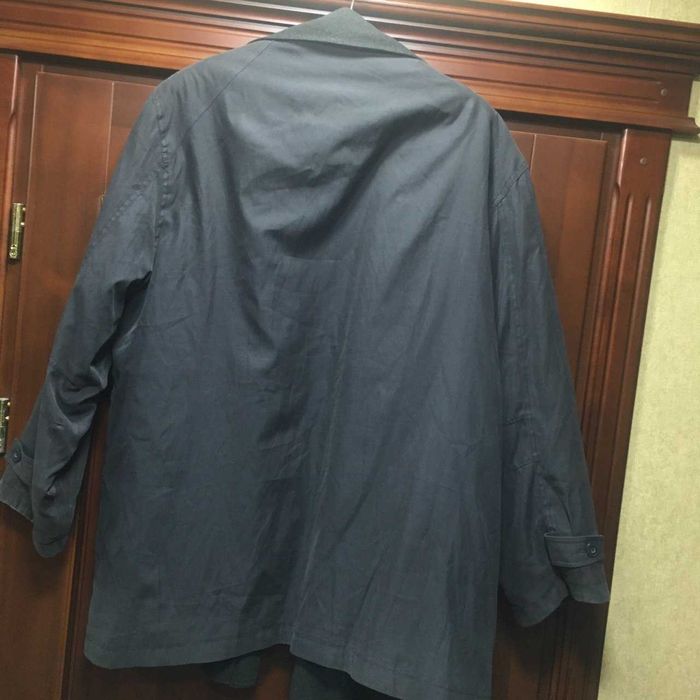 Куртка плащ темно-синего цвета с подкладкой итальянская