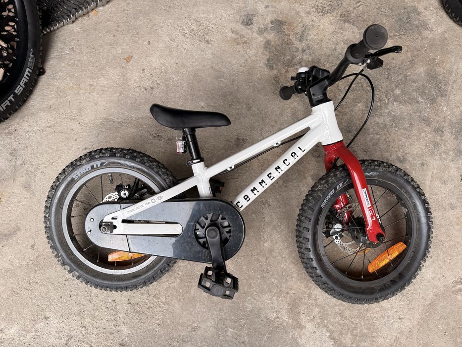 Bicicleta copii Commencal Ramones 14” - impecabila - frane pe disc